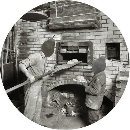 YSFK, Etwas (IT) - Nothing Gonna Hold Me Back [La Pera Records]