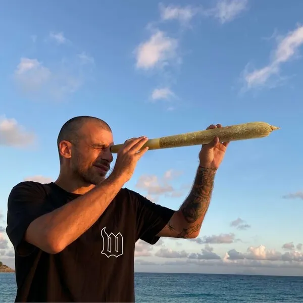 DJ W!LD - Stuck In Paradise [The W Label]