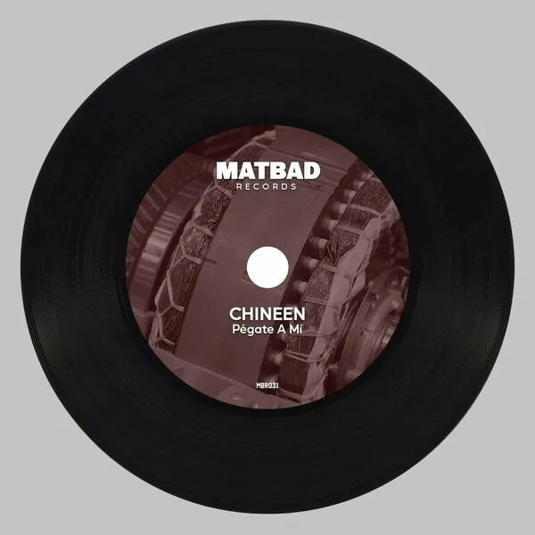 CHINEEN – Pégate A Mí