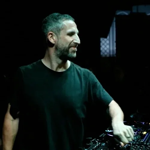 Matthias Tanzmann Sentosa Chart
