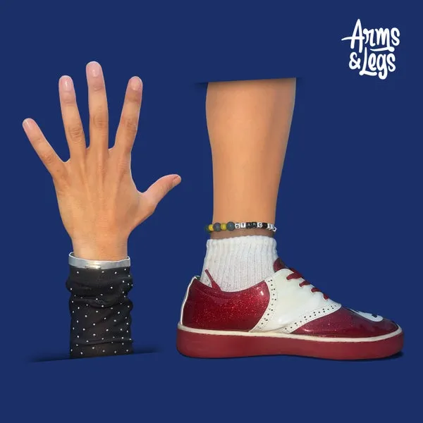 Kristin Velvet – Little Bit On The Mic